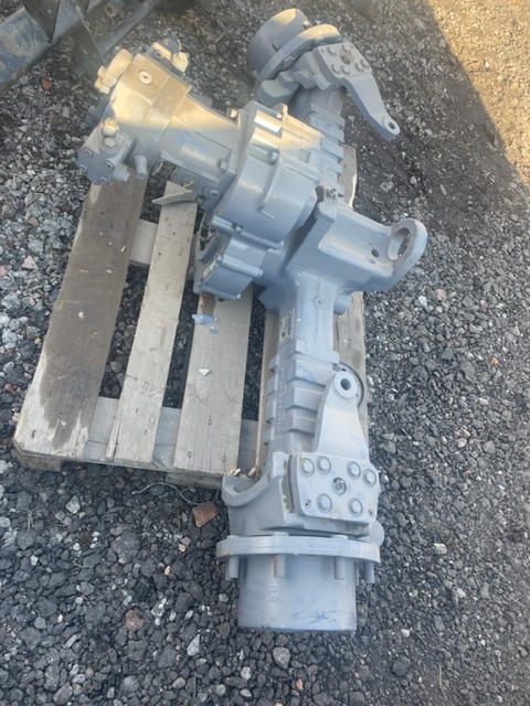 Most napędowy obudowa ZF APL-R 725 / 4472484024C / 4472434025A - Eje y piezas para Maquinaria agrícola: foto 1 Most napędowy obudowa ZF APL-R 725 / 4472484024C / 4472434025A - Eje y piezas para Maquinaria agrícola: foto 1