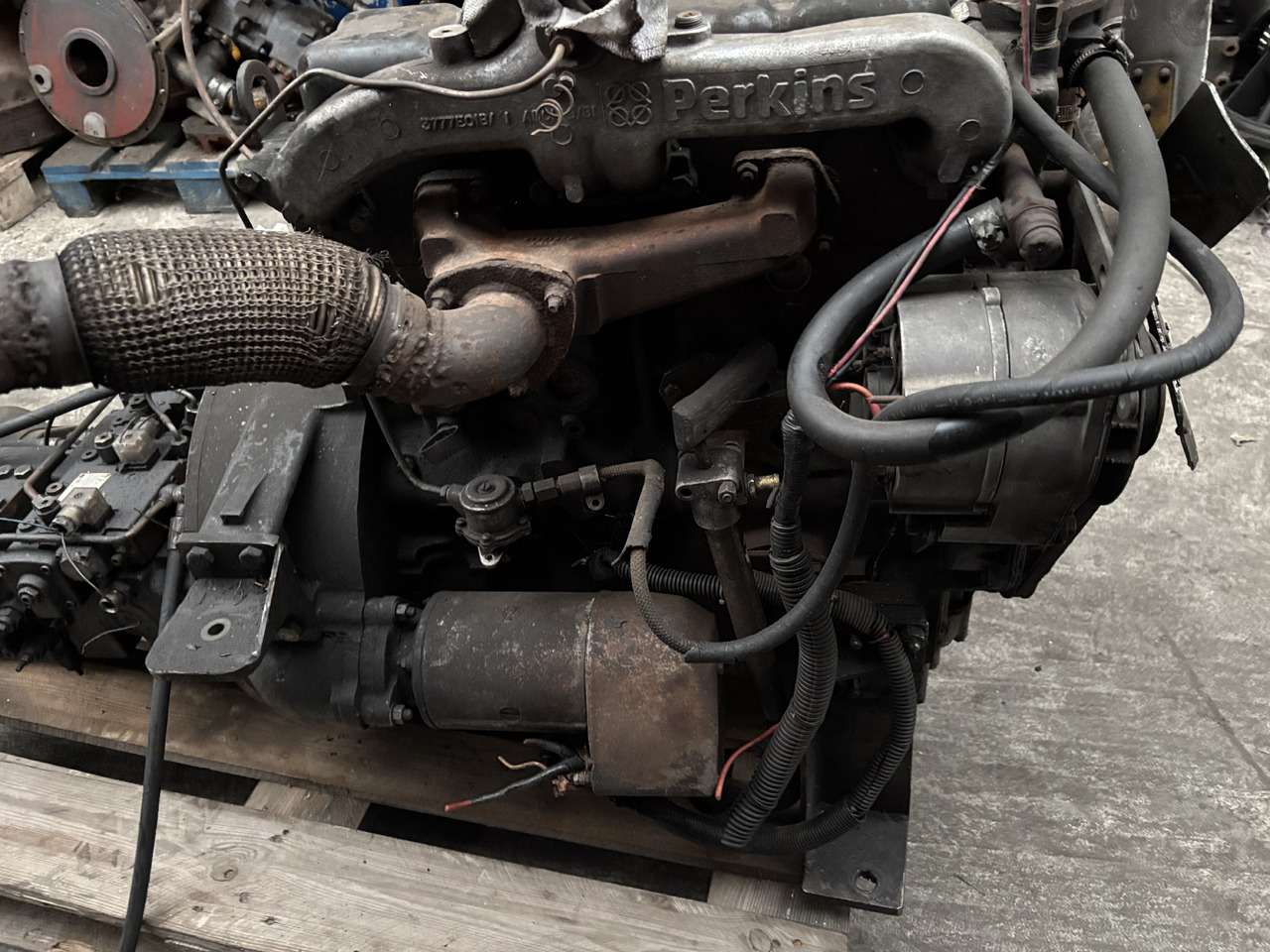 Perkins 4.236 Silnik Kompletny Pompa Hydrauliczna 3777E01B - Bomba hidráulica para Maquinaria agrícola: foto 3 Perkins 4.236 Silnik Kompletny Pompa Hydrauliczna 3777E01B - Bomba hidráulica para Maquinaria agrícola: foto 3