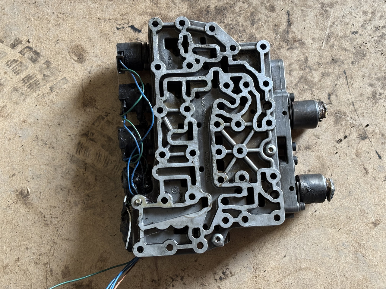 Płyta zaworowa mechatroniki ZF Skrzyni Biegów 2092452035, 2092352035, 2096352037 - Transmisión para Maquinaria agrícola: foto 1 Płyta zaworowa mechatroniki ZF Skrzyni Biegów 2092452035, 2092352035, 2096352037 - Transmisión para Maquinaria agrícola: foto 1