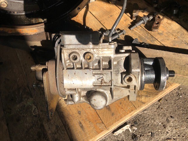 Pompa BOSCH: 0470004014 0986444516 PERKINS: 2644N204 - Bomba de combustible para Maquinaria agrícola: foto 3 Pompa BOSCH: 0470004014 0986444516 PERKINS: 2644N204 - Bomba de combustible para Maquinaria agrícola: foto 3