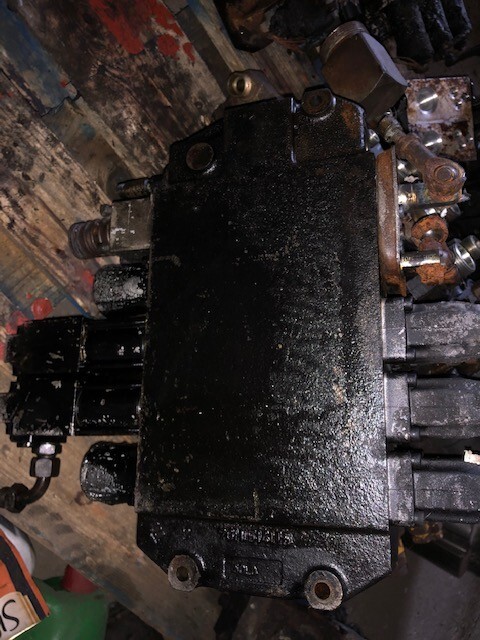 Rozdzielacz Hydrauliczny Merlo Blok Rozdzielacza - Válvula hidráulica para Maquinaria agrícola: foto 3 Rozdzielacz Hydrauliczny Merlo Blok Rozdzielacza - Válvula hidráulica para Maquinaria agrícola: foto 3