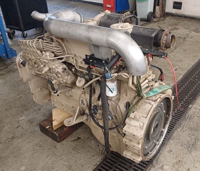 Silnik Cummins 505/8.3 8.3L C8.3-C o mocy 260 KM Model 1845 - Motor para Maquinaria de construcción: foto 1 Silnik Cummins 505/8.3 8.3L C8.3-C o mocy 260 KM Model 1845 - Motor para Maquinaria de construcción: foto 1