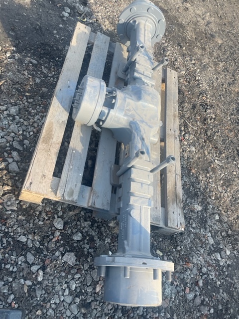 ZF APR-735 , zwolnica Piasta Półoś obudowa mostu - Eje y piezas para Maquinaria agrícola: foto 1 ZF APR-735 , zwolnica Piasta Półoś obudowa mostu - Eje y piezas para Maquinaria agrícola: foto 1