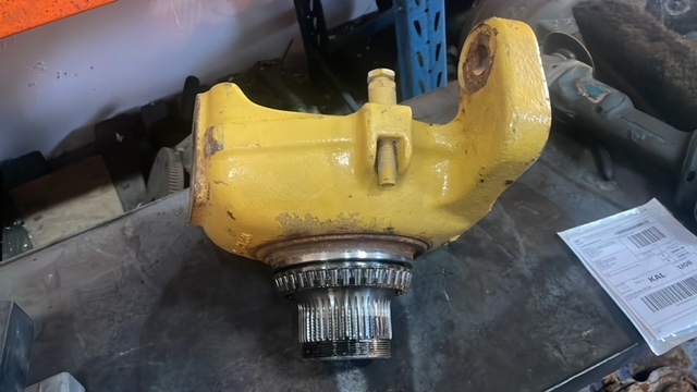 Zwrotnica Cat Caterpillar th220, th330 , th355 , th360 - Mangueta para Maquinaria agrícola: foto 5 Zwrotnica Cat Caterpillar th220, th330 , th355 , th360 - Mangueta para Maquinaria agrícola: foto 5