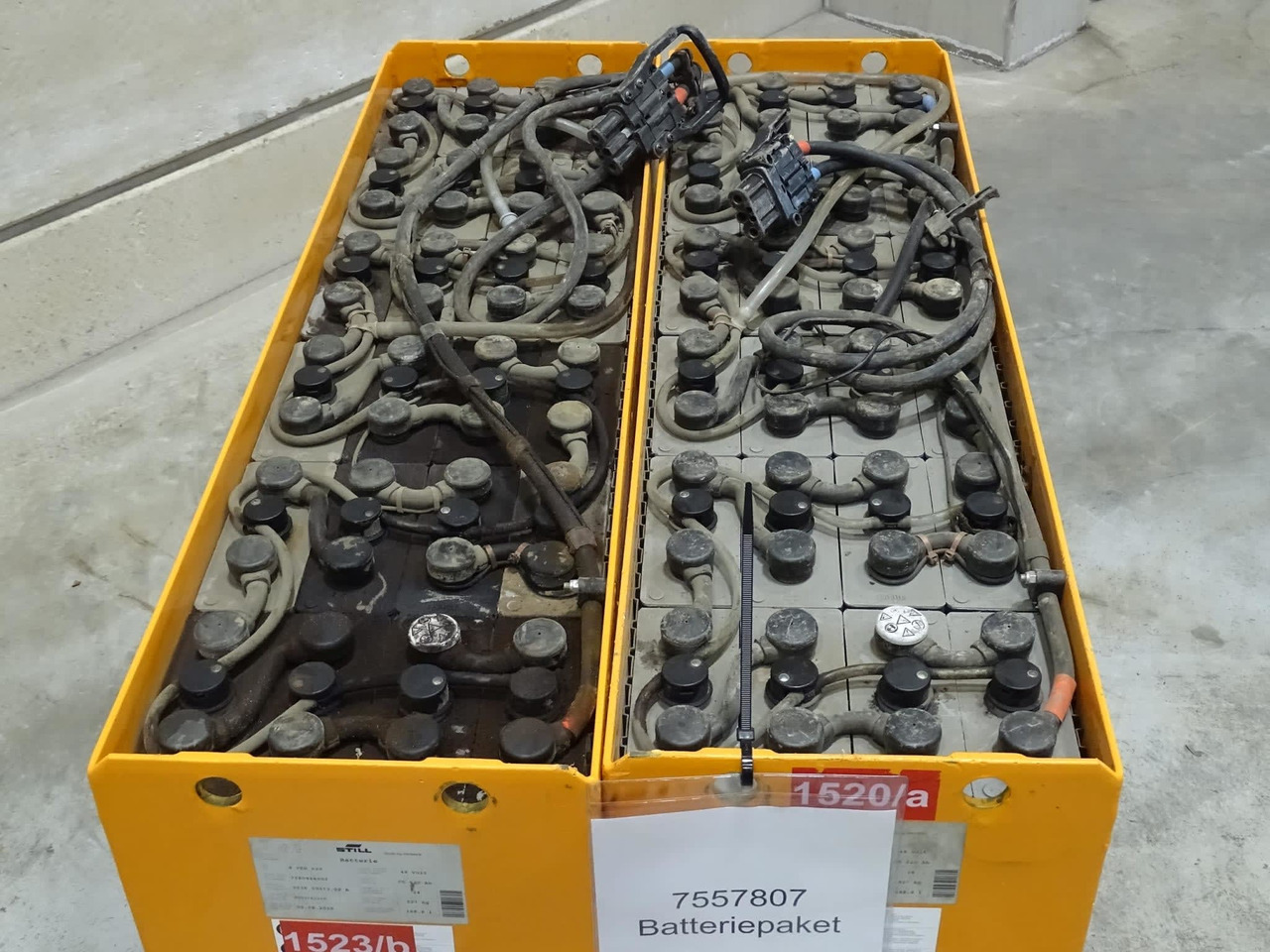 Battery Package 2 pieces - Acumulador para Equipo de manutención: foto 4 Battery Package 2 pieces - Acumulador para Equipo de manutención: foto 4
