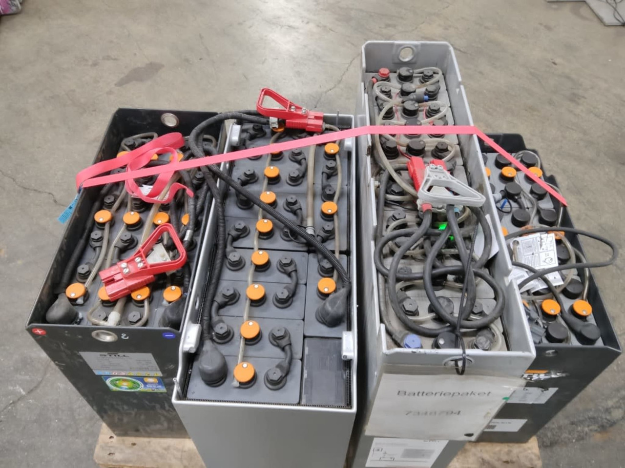 Battery Package 4 pieces - Acumulador para Equipo de manutención: foto 4 Battery Package 4 pieces - Acumulador para Equipo de manutención: foto 4