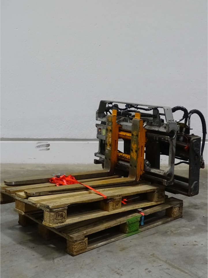 Attachment package 2 pieces - Implemento para Equipo de manutención: foto 1 Attachment package 2 pieces - Implemento para Equipo de manutención: foto 1