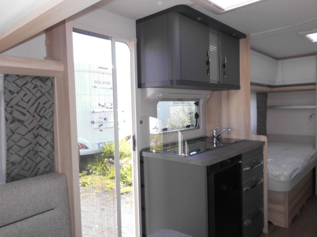 Caravana Hobby De Luxe 460 LU Lagerabverkauf!: foto 8 Caravana Hobby De Luxe 460 LU Lagerabverkauf!: foto 8