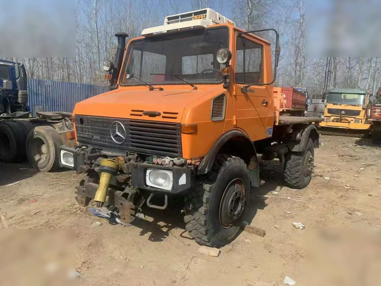 1998 MERCEDES-BENZ UNIMOG 1650 - Camión chasis: foto 2 1998 MERCEDES-BENZ UNIMOG 1650 - Camión chasis: foto 2