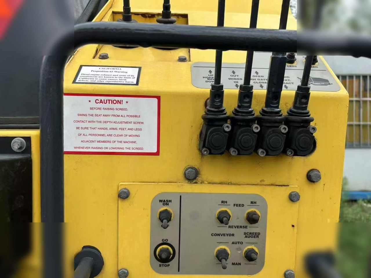 2000 BOMAG 815-2 - Pavimentadora de asfalto: foto 4 2000 BOMAG 815-2 - Pavimentadora de asfalto: foto 4