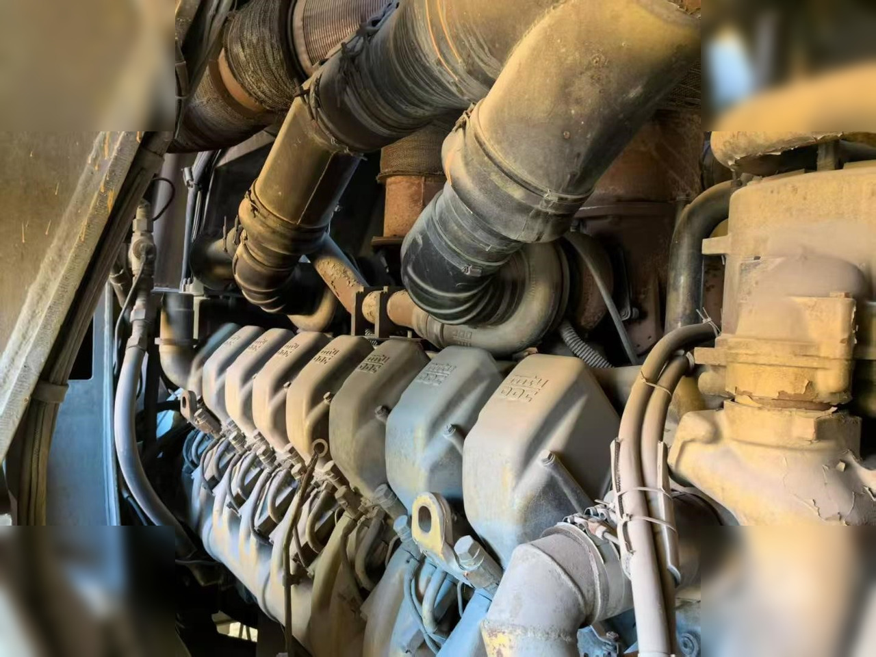 2009 BELAZ 75302 - Dúmper rígido: foto 5 2009 BELAZ 75302 - Dúmper rígido: foto 5