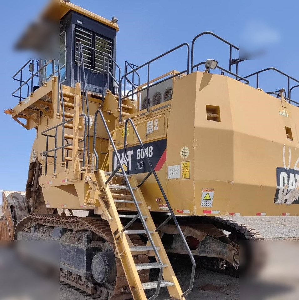 2013 CATERPILLAR 6018ACFS - Excavadora de cadenas: foto 1 2013 CATERPILLAR 6018ACFS - Excavadora de cadenas: foto 1