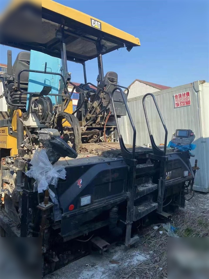 2017 CATERPILLAR AP-655F - Pavimentadora de asfalto: foto 3 2017 CATERPILLAR AP-655F - Pavimentadora de asfalto: foto 3