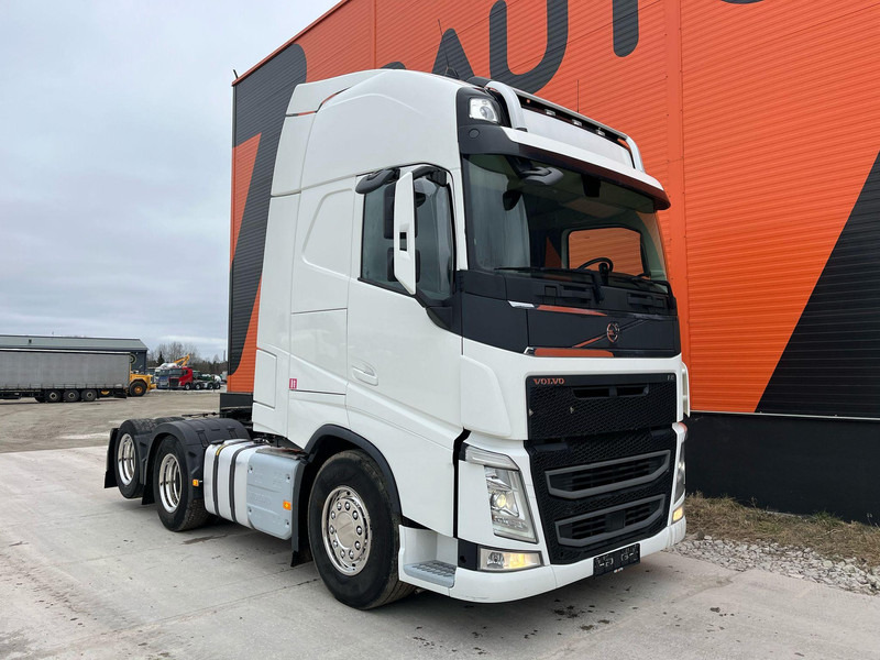 Volvo FH 500 6x2 GLOBE XL / DOUBLE BOGIE - Cabeza tractora: foto 3 Volvo FH 500 6x2 GLOBE XL / DOUBLE BOGIE - Cabeza tractora: foto 3