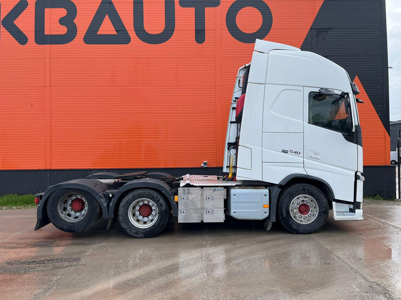 Volvo FH 540 6x2 ADR / GLOBE XL / HYDRAULICS / RETARDER / DOUBLE BOGIE - Cabeza tractora: foto 4 Volvo FH 540 6x2 ADR / GLOBE XL / HYDRAULICS / RETARDER / DOUBLE BOGIE - Cabeza tractora: foto 4