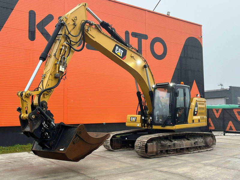 Caterpillar 320 ROTOTILT / CENTRAL LUBRICATION / AC / 2 BUCKETS - Excavadora de cadenas: foto 1 Caterpillar 320 ROTOTILT / CENTRAL LUBRICATION / AC / 2 BUCKETS - Excavadora de cadenas: foto 1