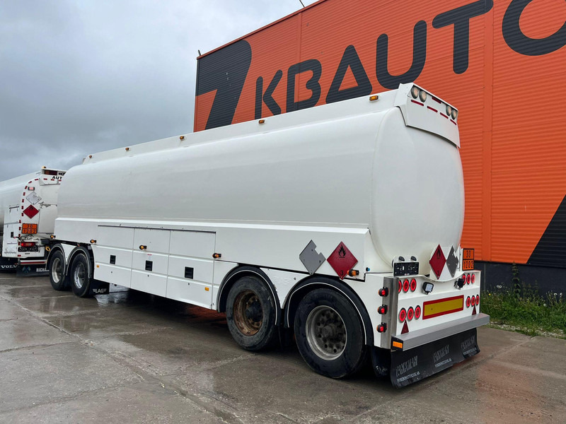 LAG A-4-36000 TAL Royal TOTAL CAPACITY 37850 l / 7300 + 7300 + 10650 + 5300 + 7300 l - Remolque cisterna: foto 4 LAG A-4-36000 TAL Royal TOTAL CAPACITY 37850 l / 7300 + 7300 + 10650 + 5300 + 7300 l - Remolque cisterna: foto 4