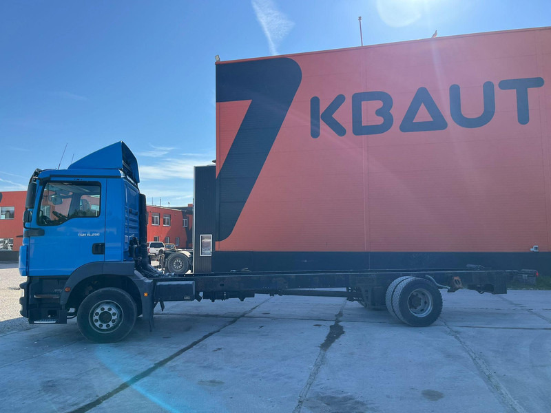 Camión chasis MAN TGM 15.290 4x2 CHASSIS L=7750 mm: foto 9