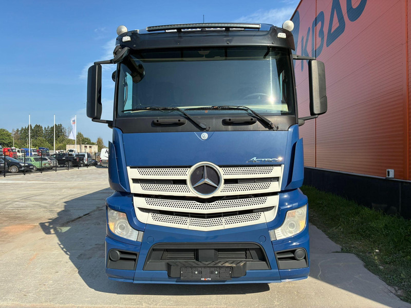 Mercedes-Benz Actros 2548 6x2*4 THERMOKING T-1200R / BOX L=9013 mm - Camión frigorífico: foto 2 Mercedes-Benz Actros 2548 6x2*4 THERMOKING T-1200R / BOX L=9013 mm - Camión frigorífico: foto 2
