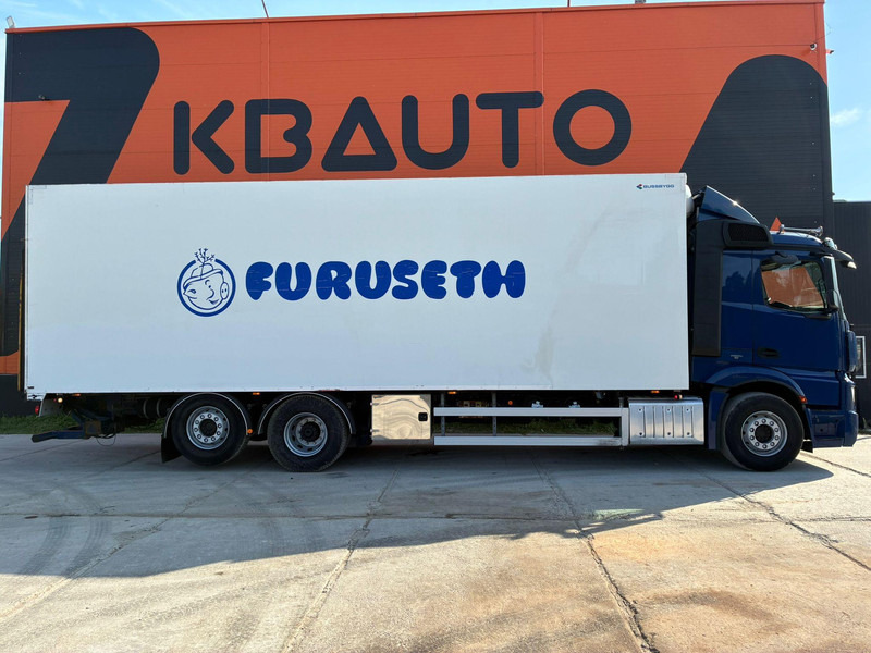 Mercedes-Benz Actros 2548 6x2*4 THERMOKING T-1200R / BOX L=9013 mm - Camión frigorífico: foto 4 Mercedes-Benz Actros 2548 6x2*4 THERMOKING T-1200R / BOX L=9013 mm - Camión frigorífico: foto 4