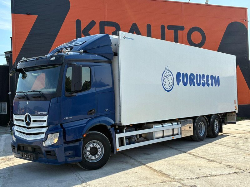 Mercedes-Benz Actros 2548 6x2*4 THERMOKING T-1200R / BOX L=9013 mm - Camión frigorífico: foto 1 Mercedes-Benz Actros 2548 6x2*4 THERMOKING T-1200R / BOX L=9013 mm - Camión frigorífico: foto 1