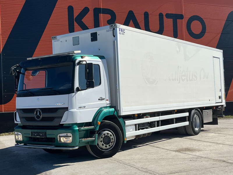Mercedes-Benz Axor 1829 4x2 BOX L=8474 mm - Camión caja cerrada: foto 1 Mercedes-Benz Axor 1829 4x2 BOX L=8474 mm - Camión caja cerrada: foto 1
