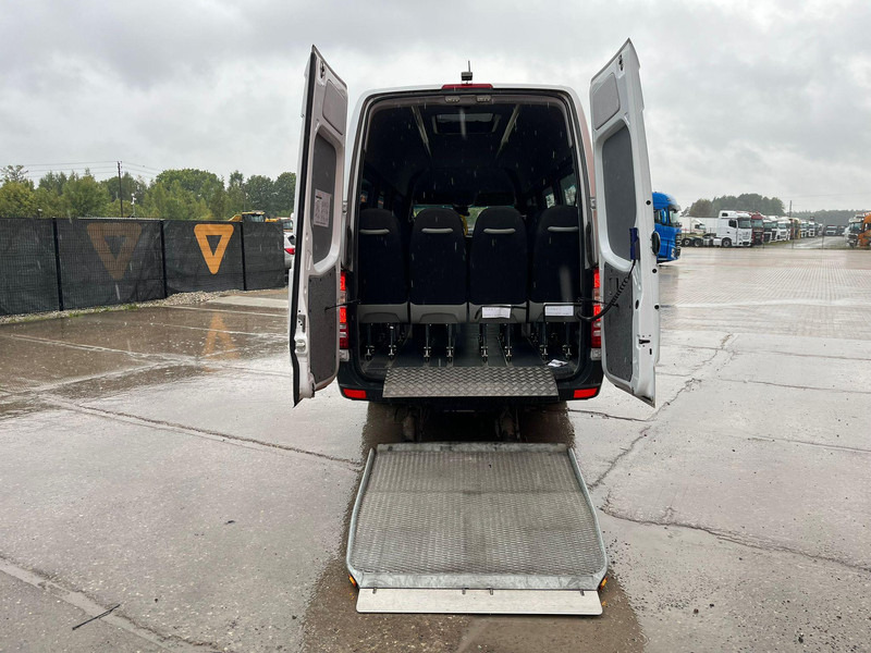 Leasing de Mercedes-Benz Sprinter 516 CDI 19 + 1 SEATS / WHEELCHAIR LIFT Mercedes-Benz Sprinter 516 CDI 19 + 1 SEATS / WHEELCHAIR LIFT: foto 20 Leasing de Mercedes-Benz Sprinter 516 CDI 19 + 1 SEATS / WHEELCHAIR LIFT Mercedes-Benz Sprinter 516 CDI 19 + 1 SEATS / WHEELCHAIR LIFT: foto 20