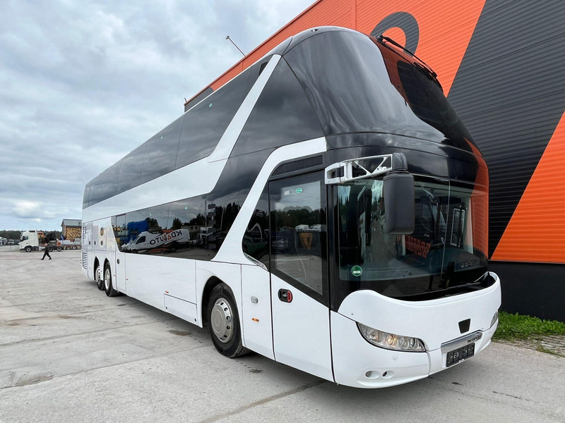 Neoplan SKYLINER L 6x2*4 77 SEATS / AC / AUXILIARY HEATING / WC - Autobús de dos pisos: foto 1 Neoplan SKYLINER L 6x2*4 77 SEATS / AC / AUXILIARY HEATING / WC - Autobús de dos pisos: foto 1
