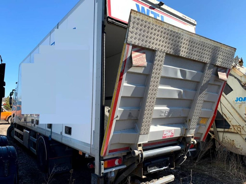 Renault T 380 EURO6 FOR PARTS 2015 LOW MILEAGE - Bastidor/ Chasis para Camión: foto 4 Renault T 380 EURO6 FOR PARTS 2015 LOW MILEAGE - Bastidor/ Chasis para Camión: foto 4