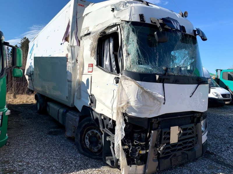 Renault T 380 EURO6 FOR PARTS 2015 LOW MILEAGE - Bastidor/ Chasis para Camión: foto 2 Renault T 380 EURO6 FOR PARTS 2015 LOW MILEAGE - Bastidor/ Chasis para Camión: foto 2