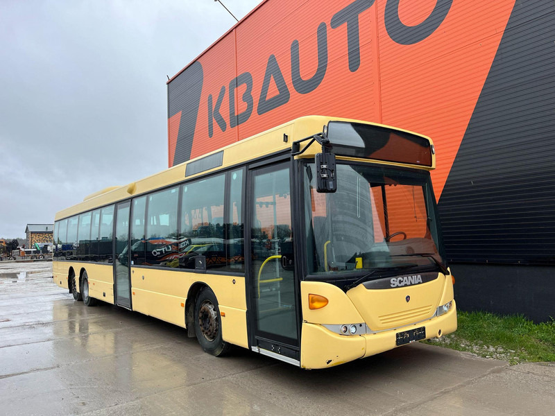 Scania CK 310 6x2*4 54 SEATS + 47 STANDING / AC / AUXILIARY HEATING - Autobús suburbano: foto 1 Scania CK 310 6x2*4 54 SEATS + 47 STANDING / AC / AUXILIARY HEATING - Autobús suburbano: foto 1