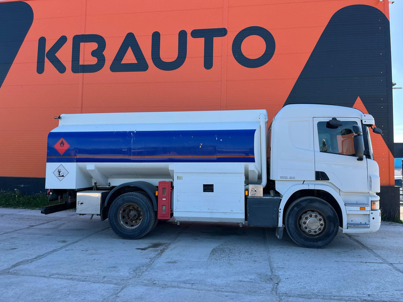 Scania P 320 4x2 TANK 11000 l / 2000 + 3000 + 3000 + 3000 l - Camión cisterna: foto 4 Scania P 320 4x2 TANK 11000 l / 2000 + 3000 + 3000 + 3000 l - Camión cisterna: foto 4