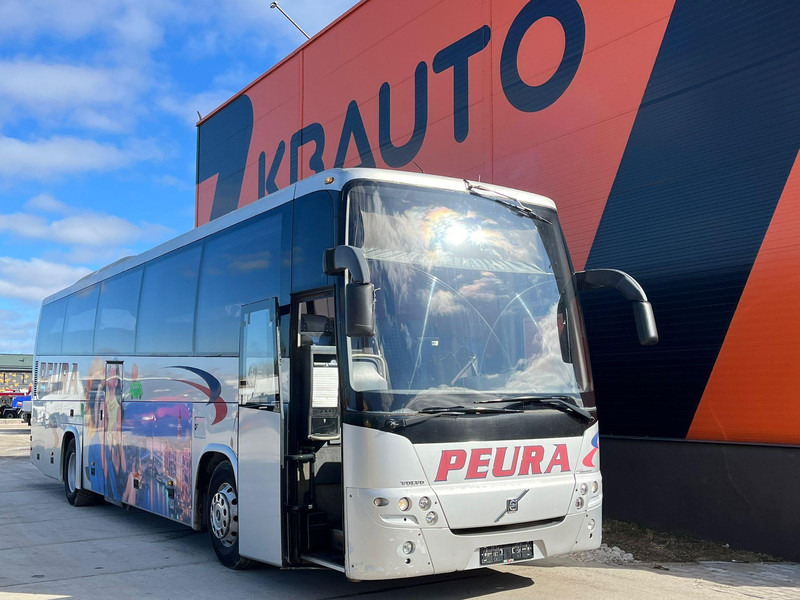 Autocar Volvo B12B 4x2 9900 48 SEATS / AC / AUXILIARY HEATING / WC / CD: foto 1