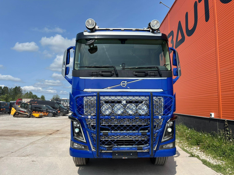 Volvo FH 16 750 6x4 RETARDER / TANDEM AXLE LIFT / BIG AXLES / BOX L=4732 mm - Camión volquete: foto 3 Volvo FH 16 750 6x4 RETARDER / TANDEM AXLE LIFT / BIG AXLES / BOX L=4732 mm - Camión volquete: foto 3
