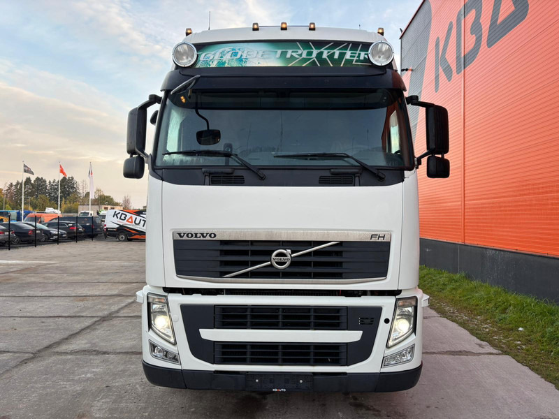 Volvo FH 540 6x2 LOW CHECKED MILEAGE ! / RETARDER / CHASSIS L=6975 mm - Camión chasis: foto 3 Volvo FH 540 6x2 LOW CHECKED MILEAGE ! / RETARDER / CHASSIS L=6975 mm - Camión chasis: foto 3
