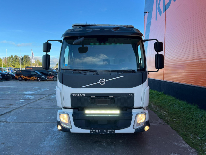 Volvo FL 250 4x2 PALFINGER PK 12.501 / PLATFORM L=5019 mm - Camión caja abierta, Camión grúa: foto 3 Volvo FL 250 4x2 PALFINGER PK 12.501 / PLATFORM L=5019 mm - Camión caja abierta, Camión grúa: foto 3