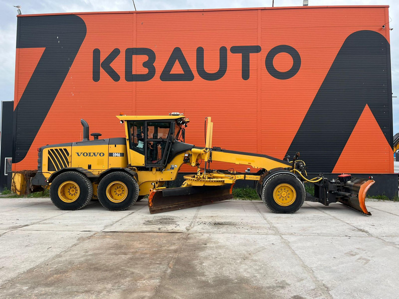 Volvo G946 LEICA 3D / AC / CENTRAL LUBRICATION / FULL REBUILD GEARBOX WITH WARRANTY / NEW CLUTCH - Grader: foto 4 Volvo G946 LEICA 3D / AC / CENTRAL LUBRICATION / FULL REBUILD GEARBOX WITH WARRANTY / NEW CLUTCH - Grader: foto 4