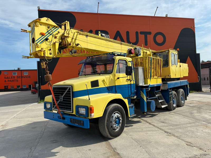 Autogrúa Volvo N 10 6x4 BJÖRNKRANAR C 1601 / 20 TON / BOOM 26,2 + JIB: foto 10