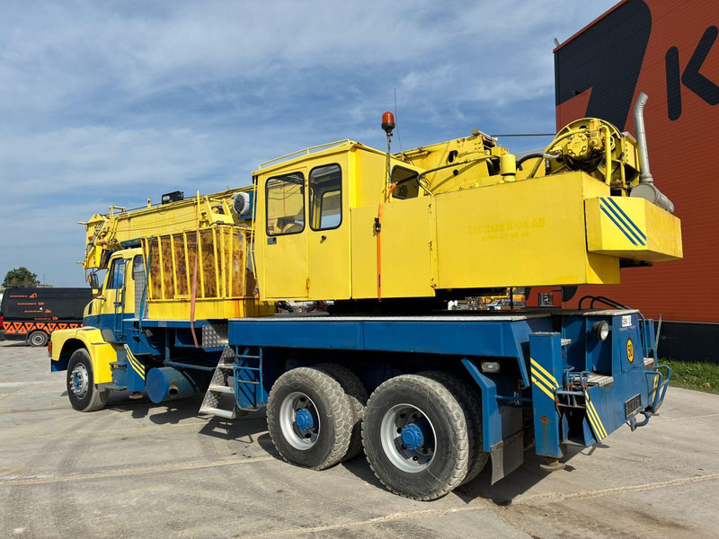 Autogrúa Volvo N 10 6x4 BJÖRNKRANAR C 1601 / 20 TON / BOOM 26,2 + JIB: foto 8