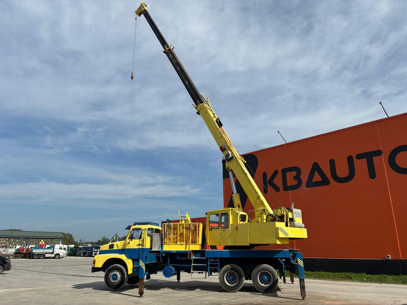 Autogrúa Volvo N 10 6x4 BJÖRNKRANAR C 1601 / 20 TON / BOOM 26,2 + JIB: foto 11
