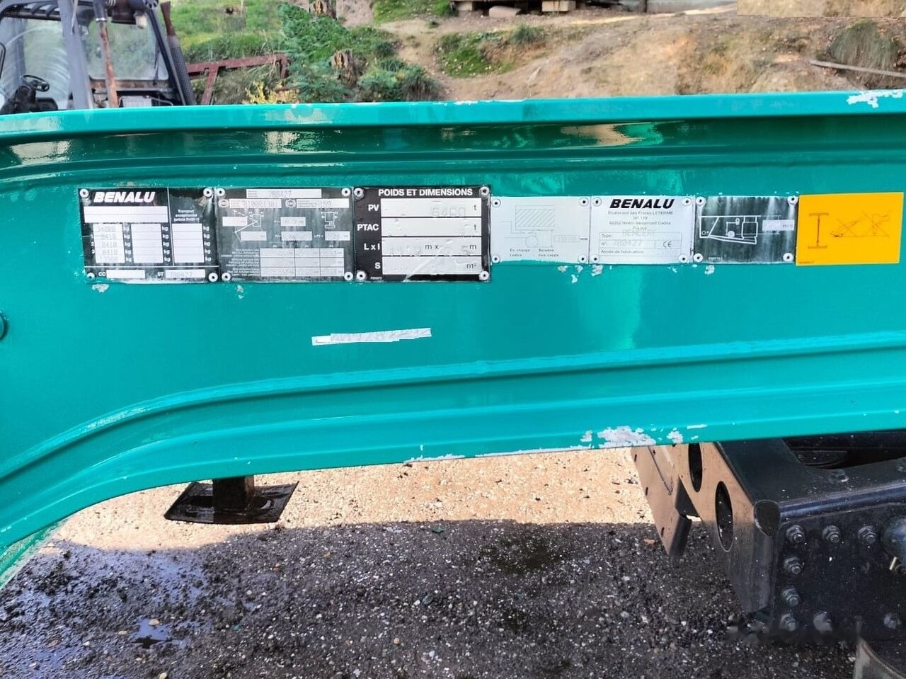 Semirremolque volquete Benalu C 34: foto 21 Semirremolque volquete Benalu C 34: foto 21