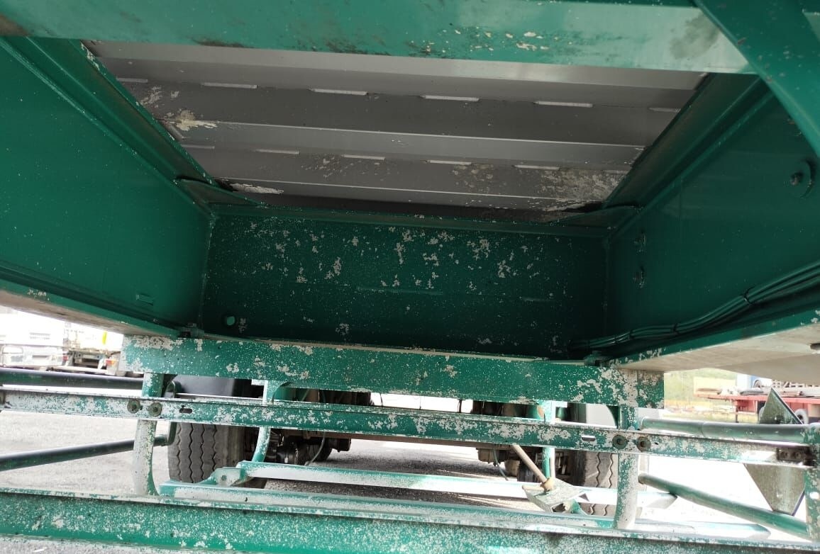 Semirremolque volquete Benalu C 34: foto 20 Semirremolque volquete Benalu C 34: foto 20