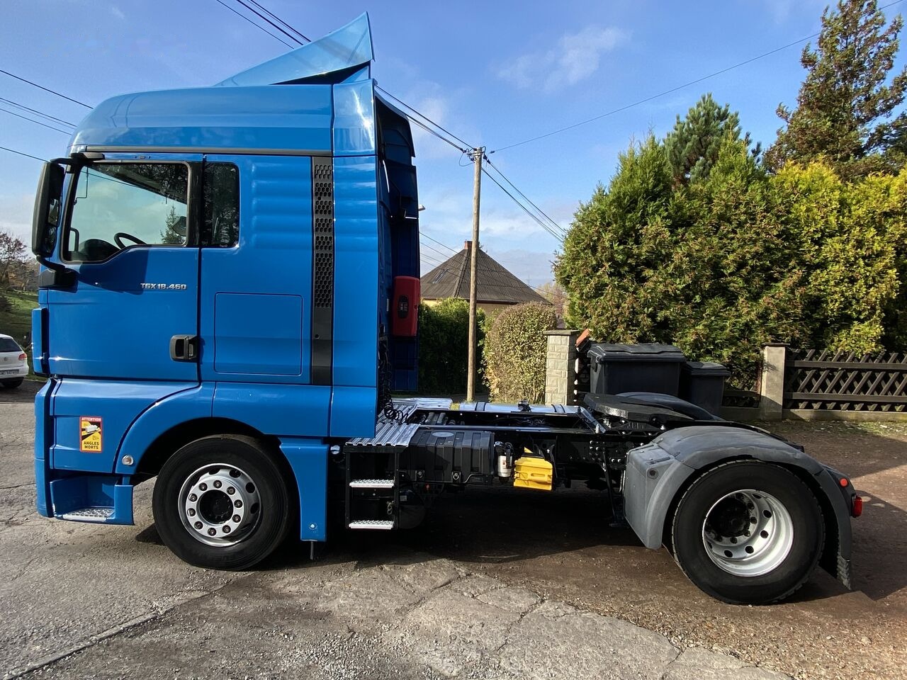 MAN TGX 18.460 - Cabeza tractora: foto 2 MAN TGX 18.460 - Cabeza tractora: foto 2