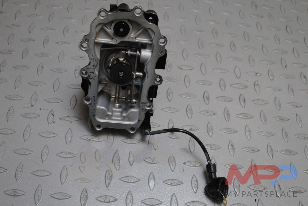 Yanmar Dieselpomp deksel Yanmar 3TNV88 129927-61601 - Bomba de combustible: foto 1 Yanmar Dieselpomp deksel Yanmar 3TNV88 129927-61601 - Bomba de combustible: foto 1