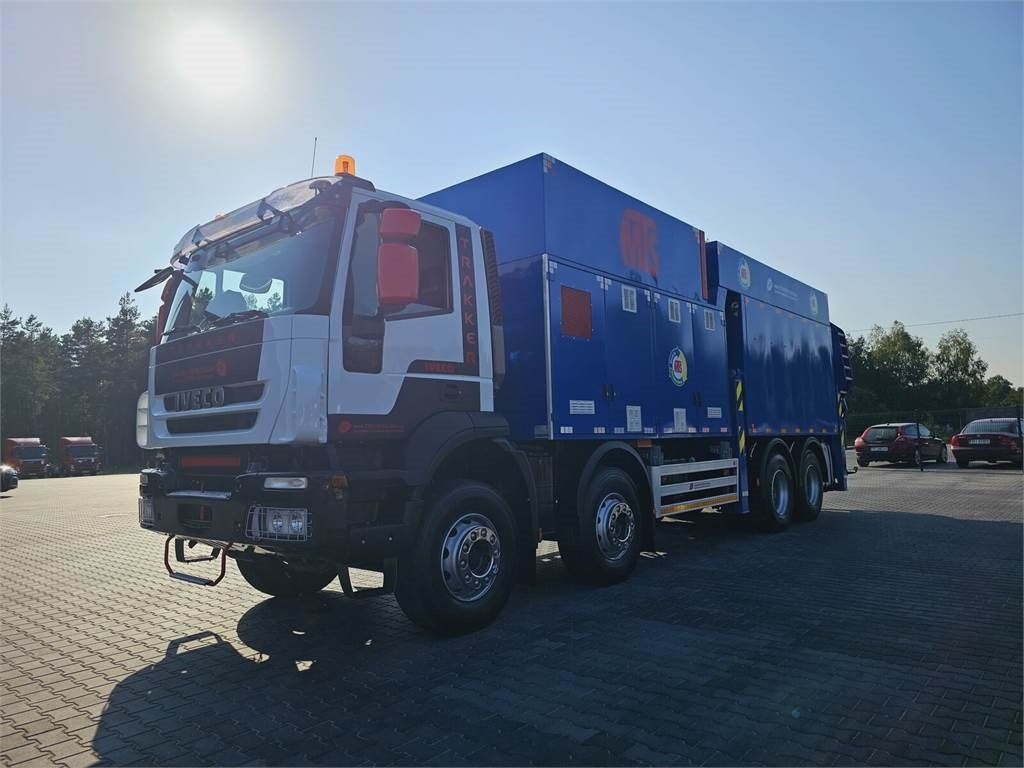 Iveco MTS 4 x TURBINE MTS 4 x TURBINE Saugbagger vacuum - Limpieza de alcantarillado: foto 3 Iveco MTS 4 x TURBINE MTS 4 x TURBINE Saugbagger vacuum - Limpieza de alcantarillado: foto 3