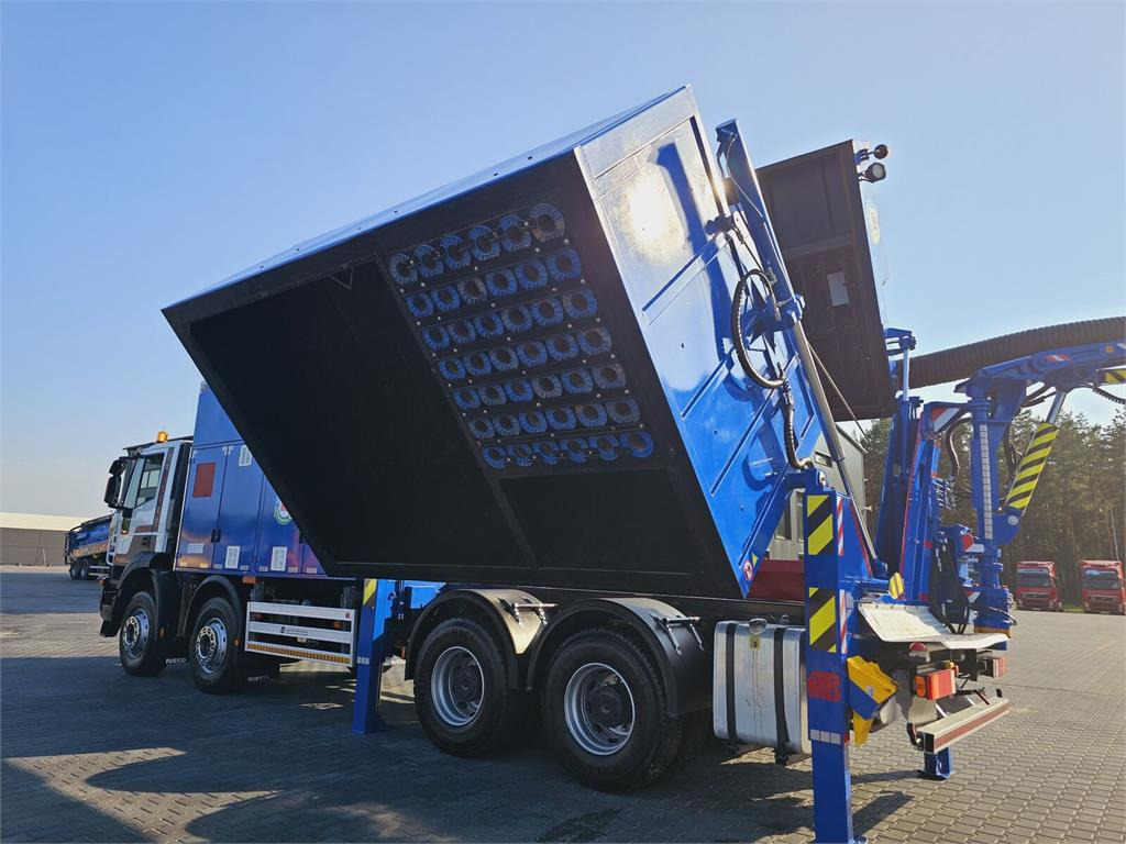 Limpieza de alcantarillado Iveco MTS 4 x TURBINE MTS 4 x TURBINE Saugbagger vacuum: foto 28 Limpieza de alcantarillado Iveco MTS 4 x TURBINE MTS 4 x TURBINE Saugbagger vacuum: foto 28