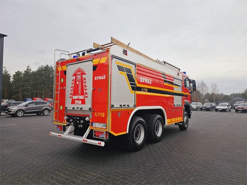 MAN TGS 26.440 6x6 9500 l water + 950 foam Stolarczyk - Camión de bomberos: foto 4 MAN TGS 26.440 6x6 9500 l water + 950 foam Stolarczyk - Camión de bomberos: foto 4