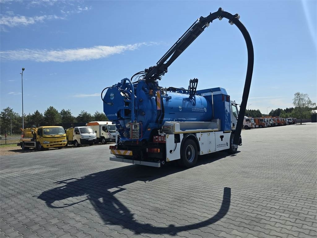 Renault 4x2 WUKO RIVARD for collecting liquid waste - Vehículo municipal: foto 4 Renault 4x2 WUKO RIVARD for collecting liquid waste - Vehículo municipal: foto 4