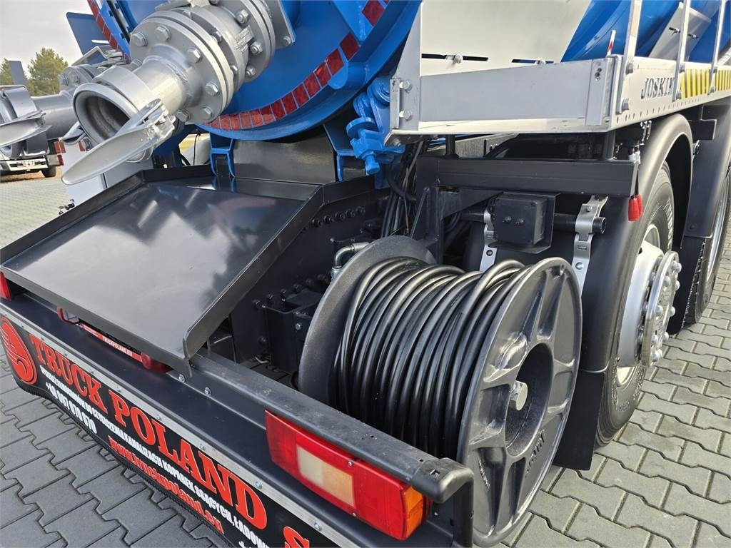 Volvo JOSKIN WUKO FOR CLEANING CHANNELS COMBI - Vehículo municipal: foto 3 Volvo JOSKIN WUKO FOR CLEANING CHANNELS COMBI - Vehículo municipal: foto 3