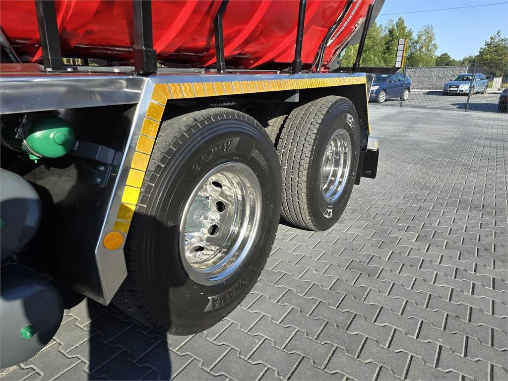 Limpieza de alcantarillado Volvo Disab Centurion vacuum suction loader: foto 12